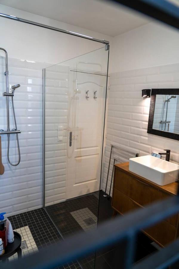 Ferienwohnung Haussmanien Angers Exterior foto